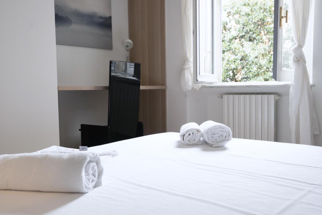Easylife - Lusso E Tradizione In Sant'Ambrogio Lejlighed Milano Eksteriør billede